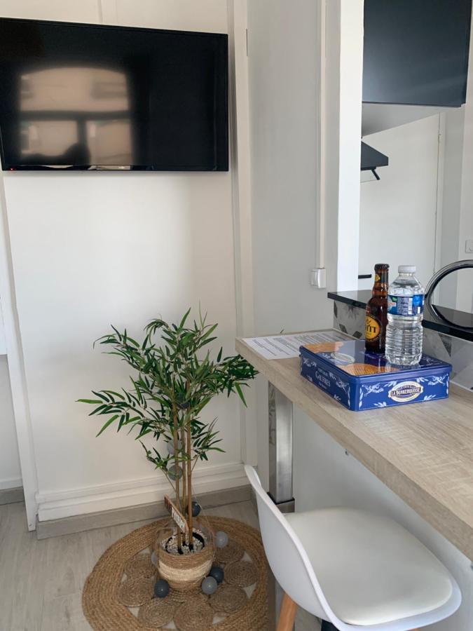 מאלו-לה-באן Appartement Vue Mer Poste Bleu מראה חיצוני תמונה